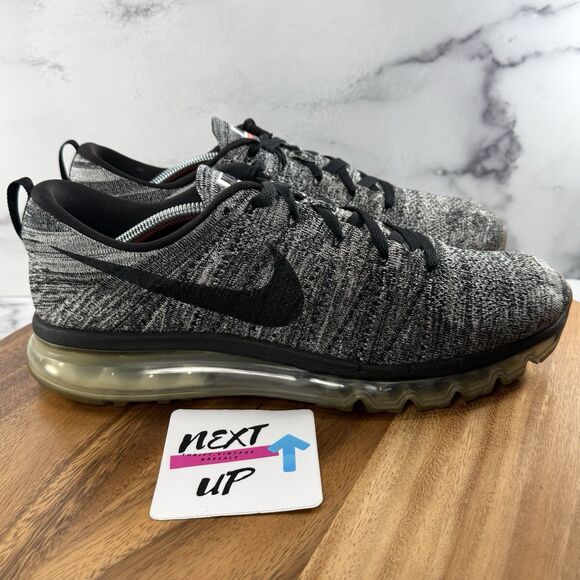 Mens size 12-Nike Air Flyknit Max ‘Oreo’ Running Sneakers Black White 620469-105 main image 9